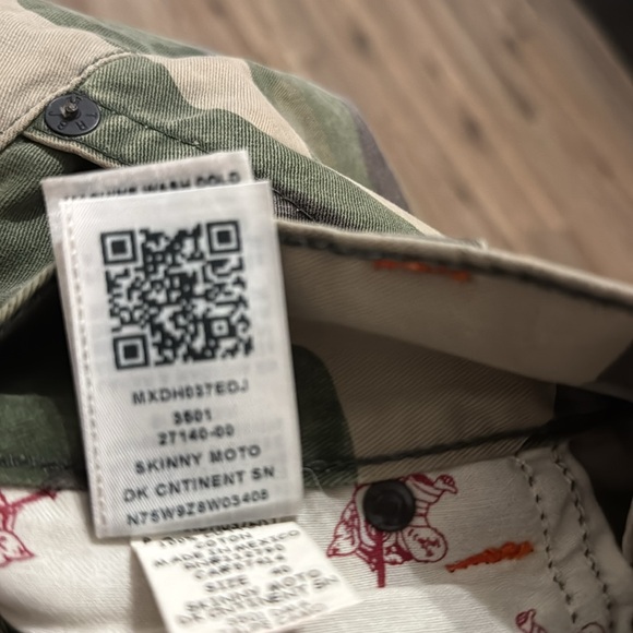 Men’s TRUE RELEGION Camouflage skinny moto Cargo Pants Size 40 - Picture 3 of 4